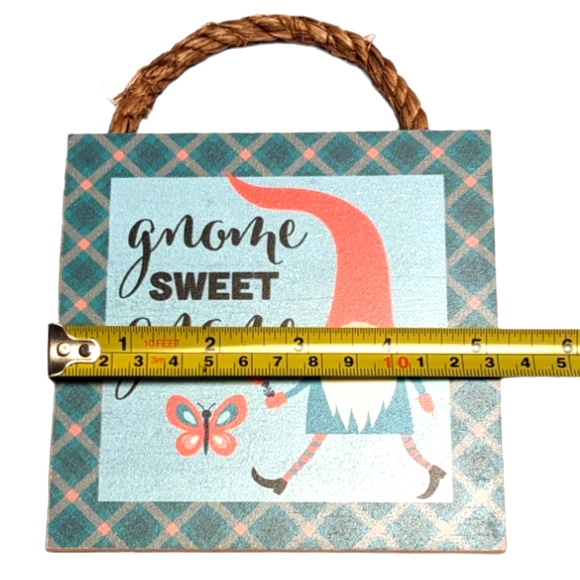 Wincraft Gnome Sweet Gnome Butterfly Small Wooden Sign with Jute Rope Hanger - Picture 4 of 6